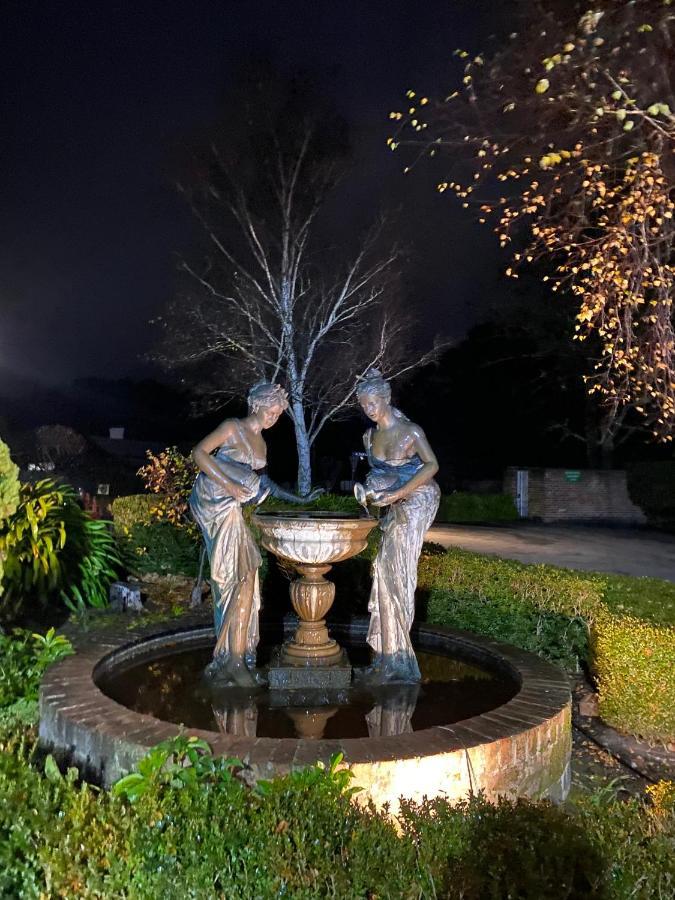 Grand Country Lodge Motel Mittagong Ngoại thất bức ảnh